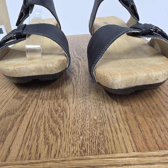AKAISHI Shoes Womens Size 7 Black Sandals Slide Adjustable Straps Comfort Wedge - Picture 3 of 10